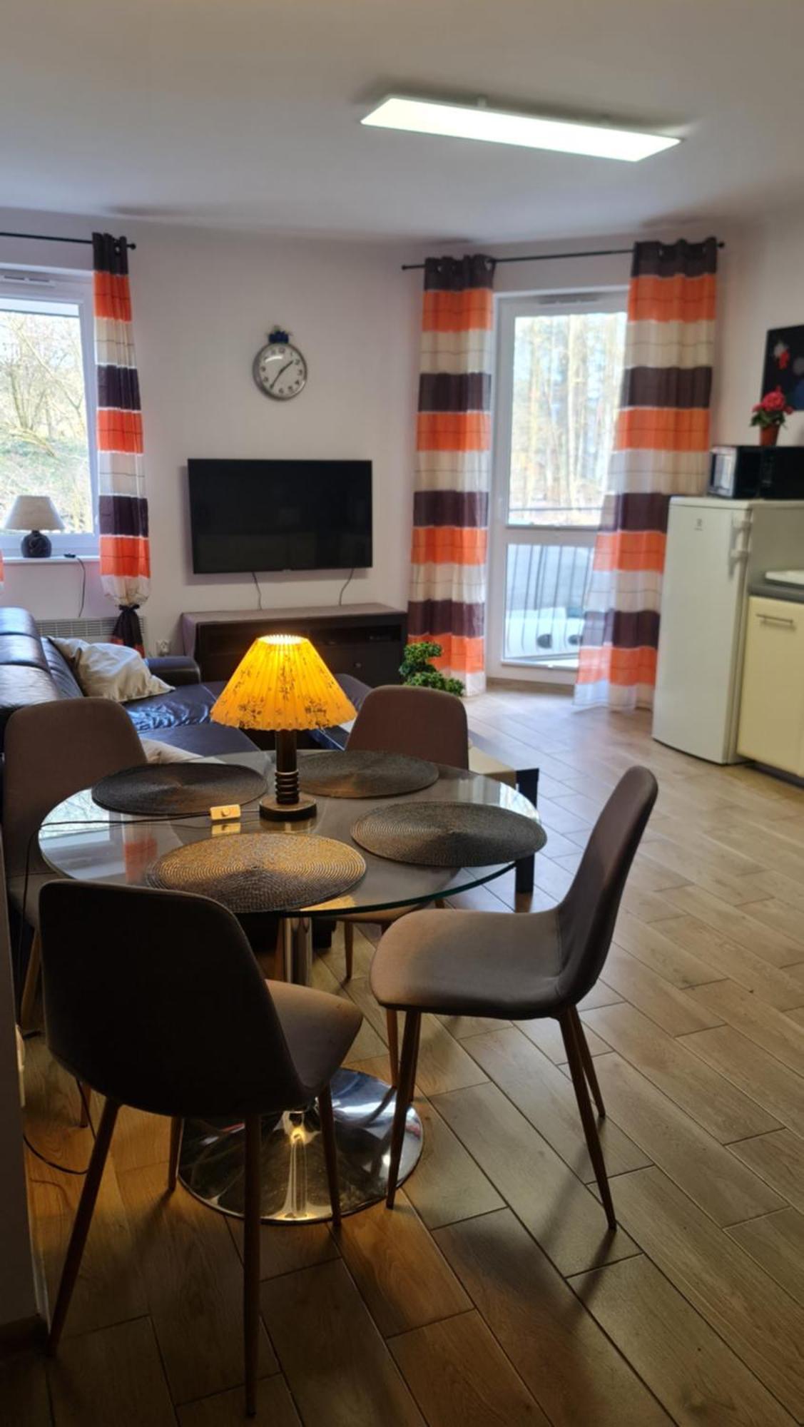 Apartament Miedzyzdroje 4 Osoby 100 M Od Morza Exterior photo